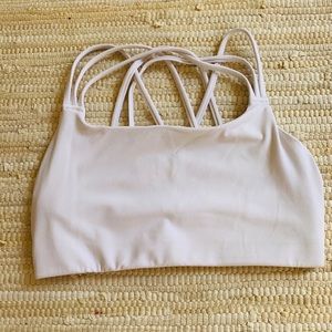 Athleta Hyper Focused Sports Bra D-DD